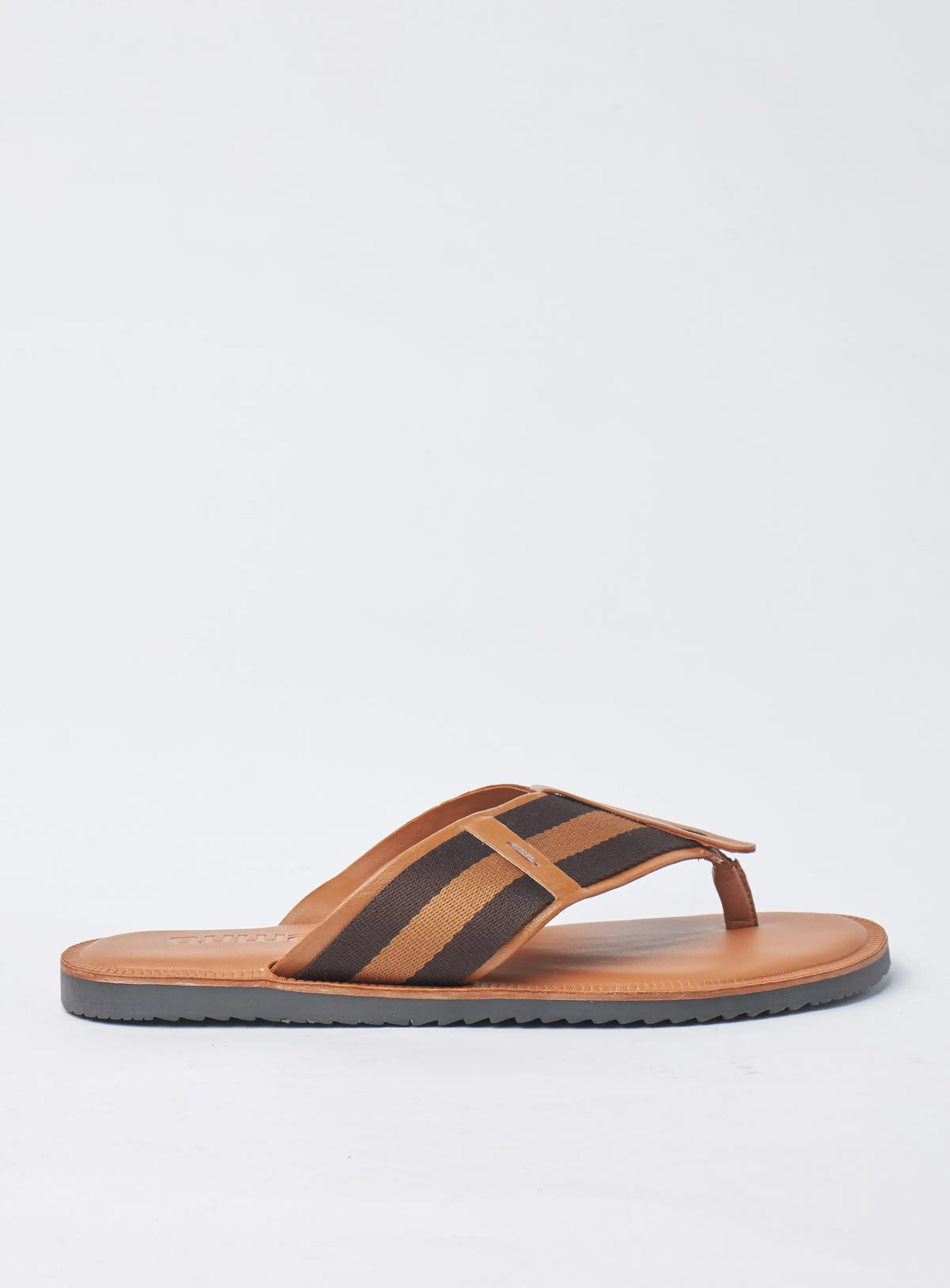 QUWA Casual Striped Pattern Flat Sandals Tan