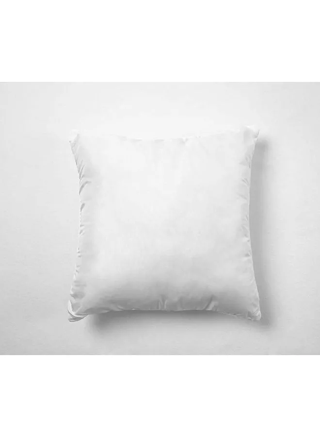 Hotel Linen Klub Cushion Filler-Fabric: Non Woven 70gsm-Filling: 250grms Hollow Siliconized Fiber Microfiber White 40x40cm