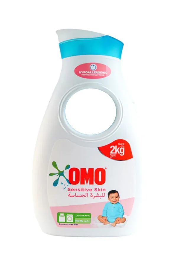 Omo Liquid Laundry Detergent, Sensitive Skin 900ml