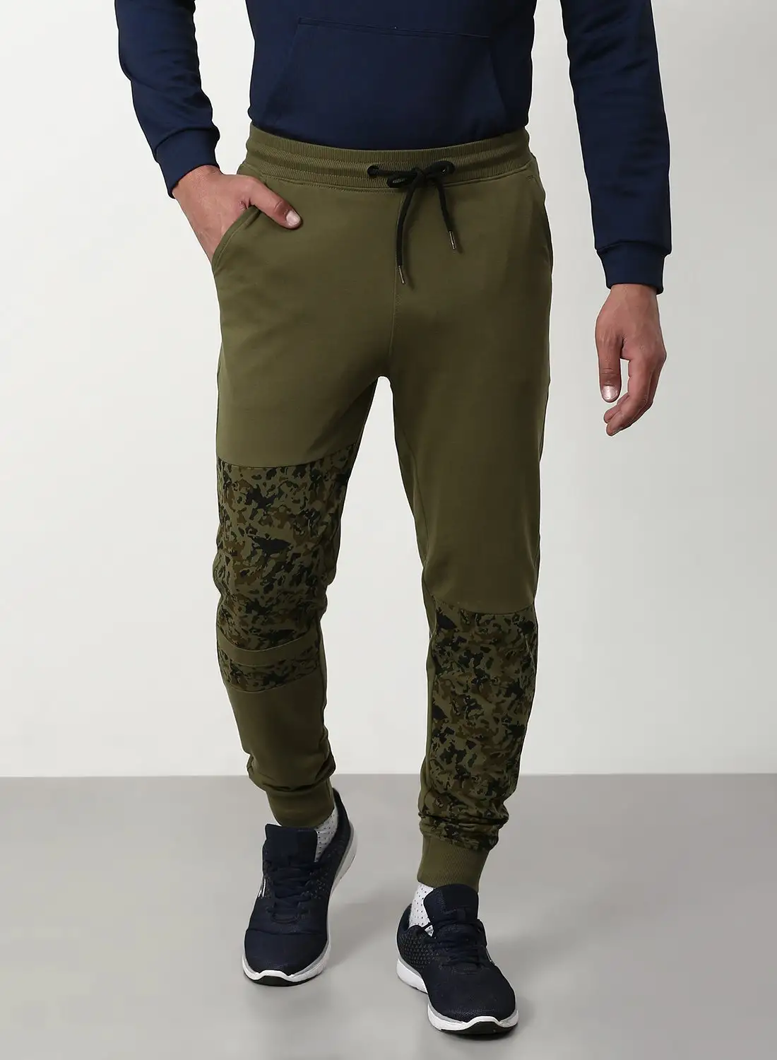 ABOF Regular Fit Joggers Olive/Black