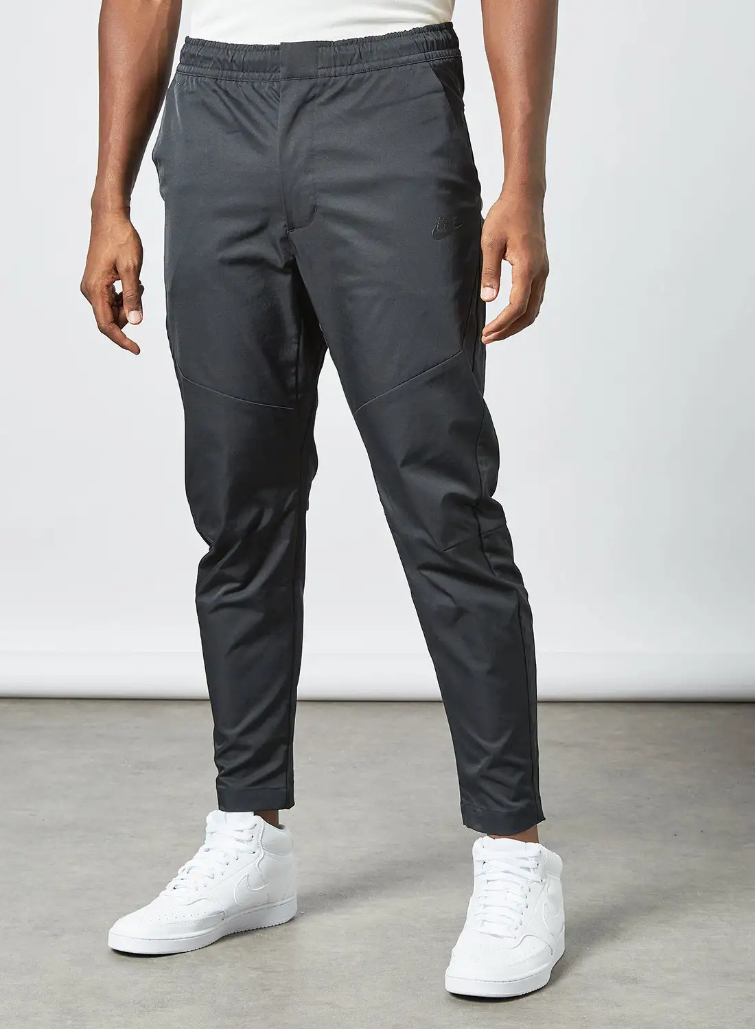 Nike Nsw Tech Essentials Sweatpants Black