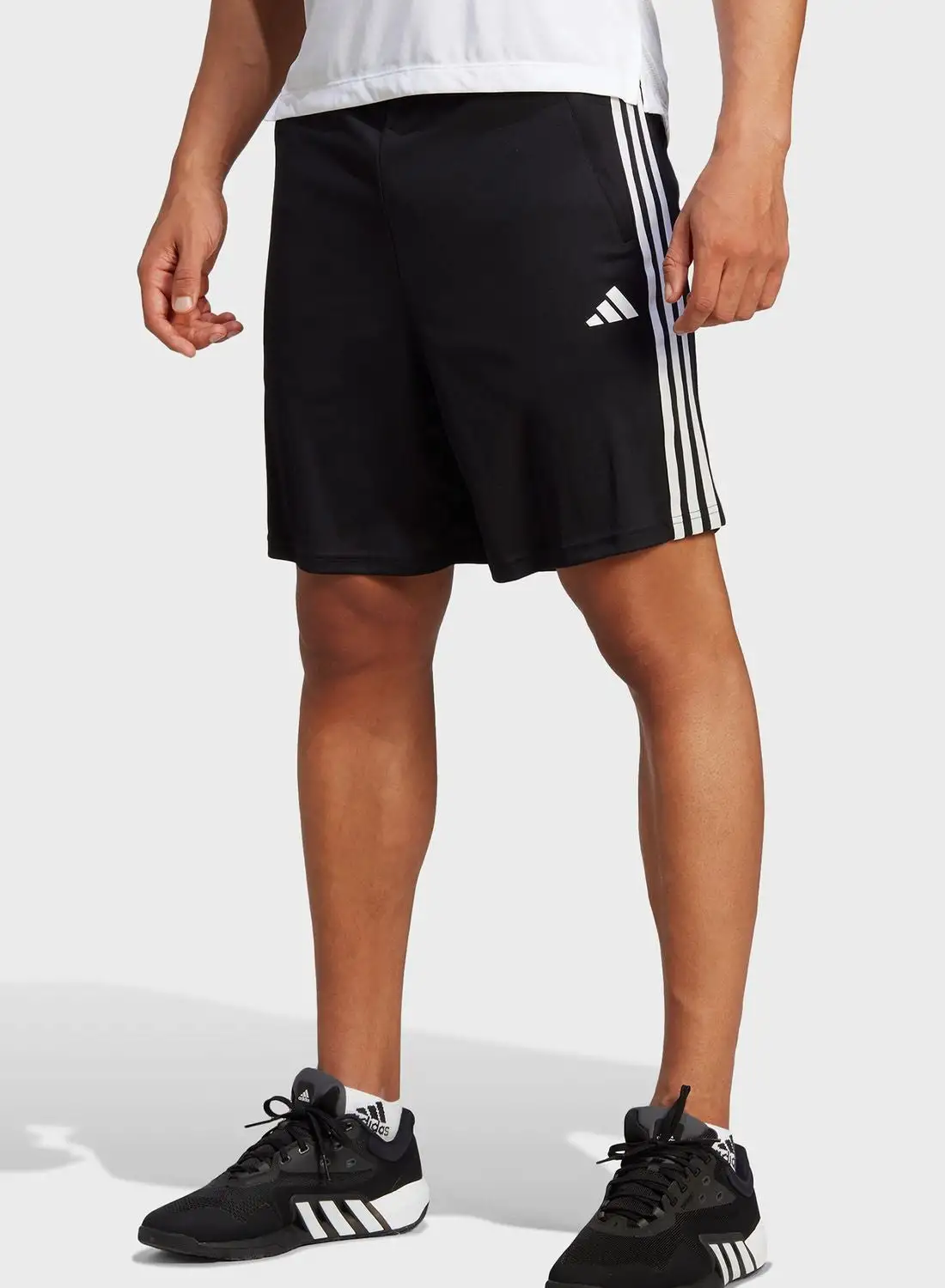 شورت تدريب Adidas Train Essentials Piqué 3-Stripes