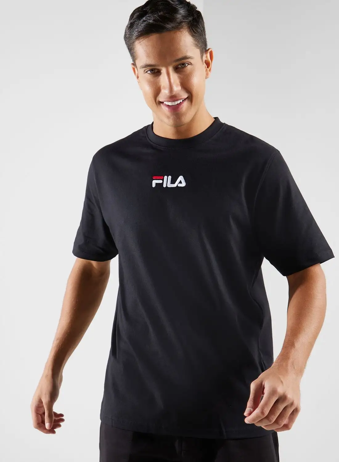 تي شيرت بشعار FILA Mitch