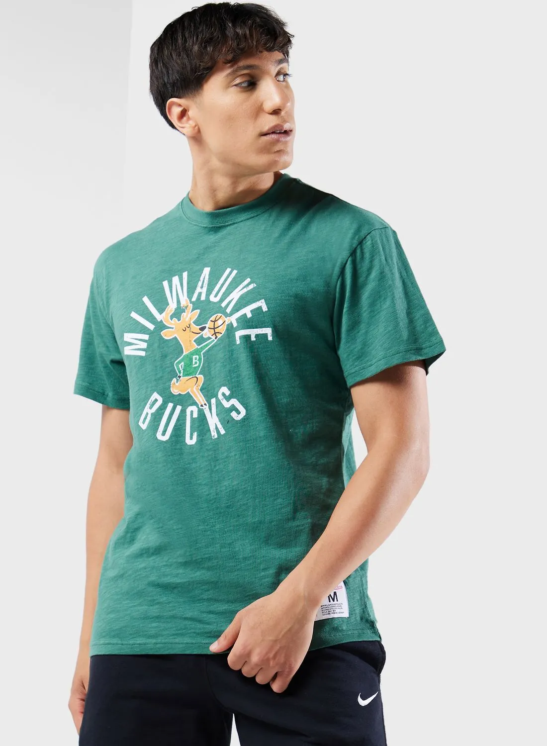 Mitchell & Ness Milwaukee Bucks Legendary Slub T-Shirt