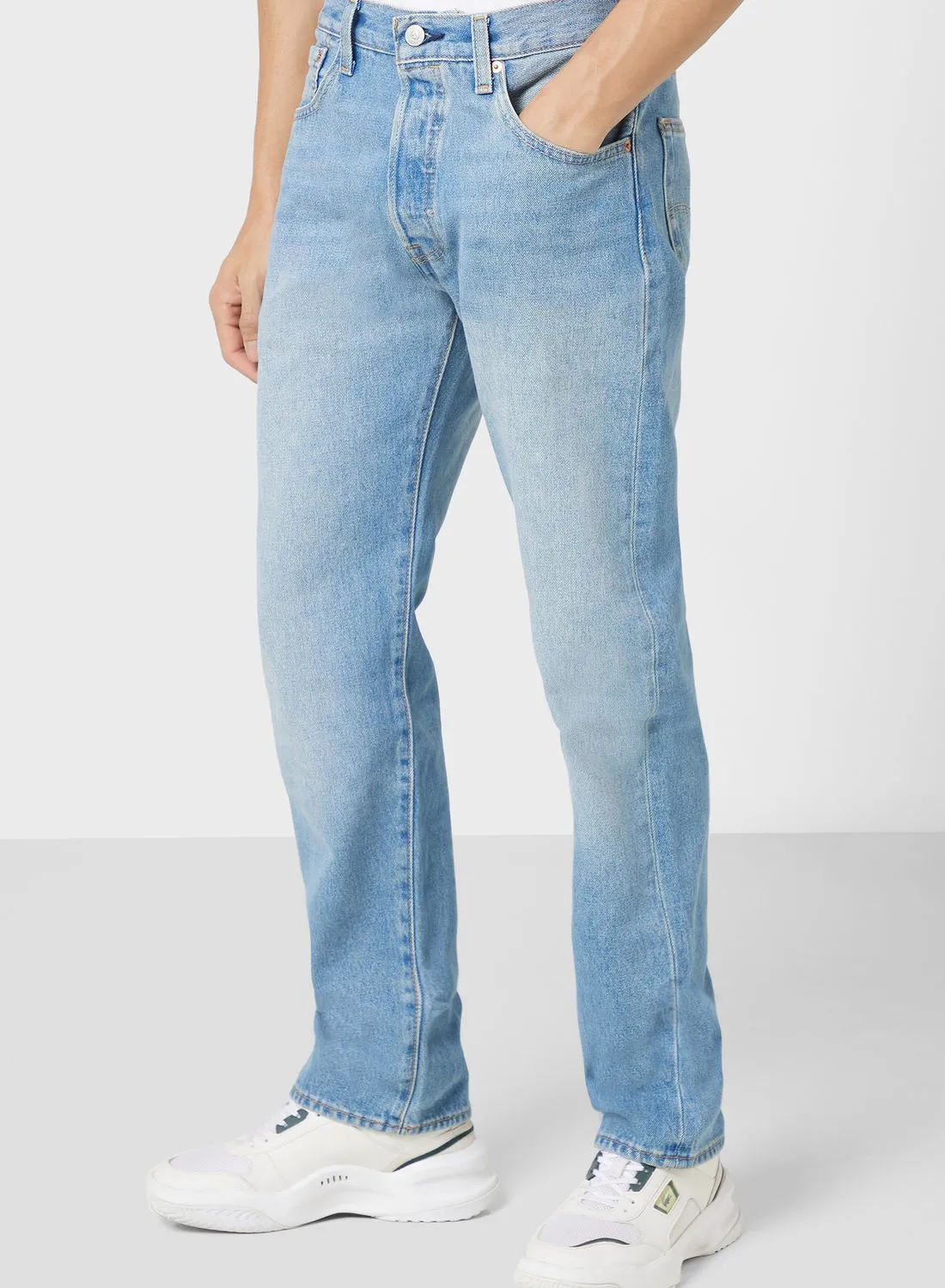 Levi's Light Wash Straight Fit Jeans