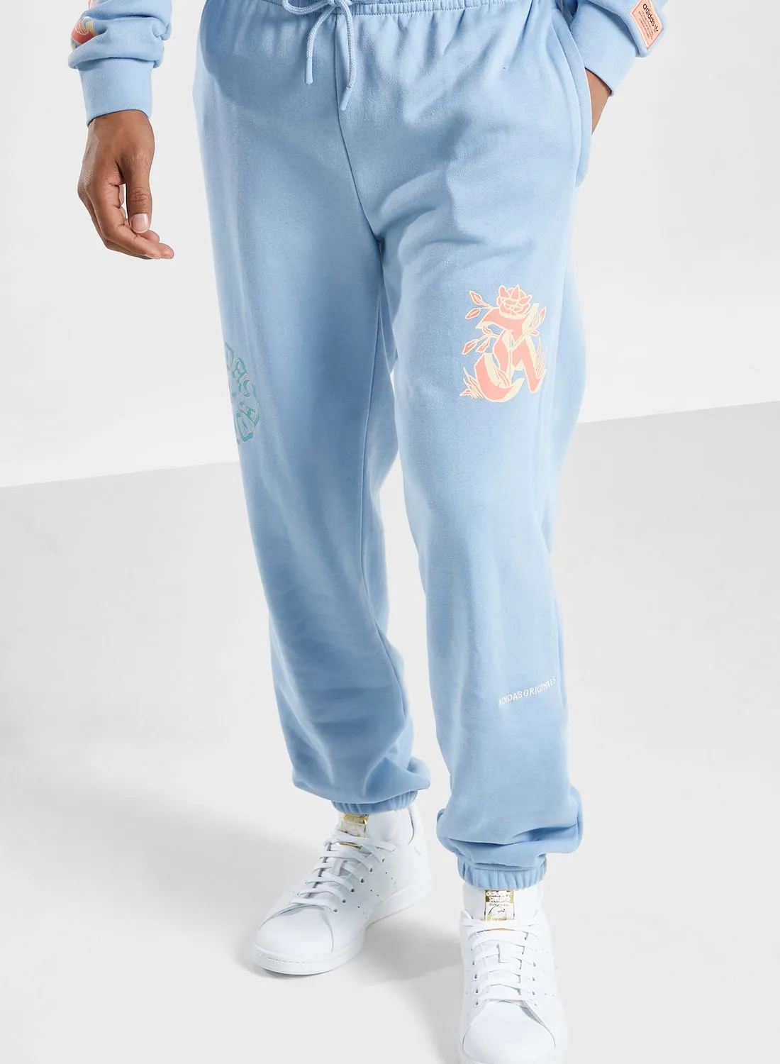 adidas Originals Graphic Glide Sweatpants