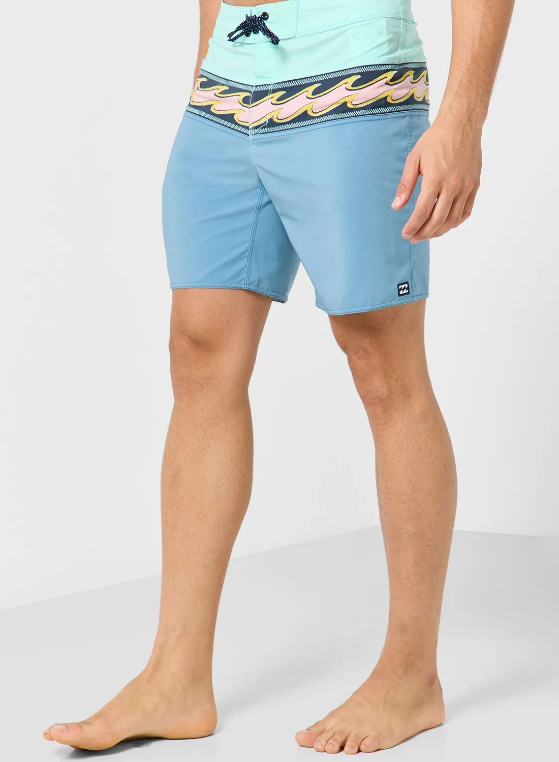 Billabong Momentum Boardshorts