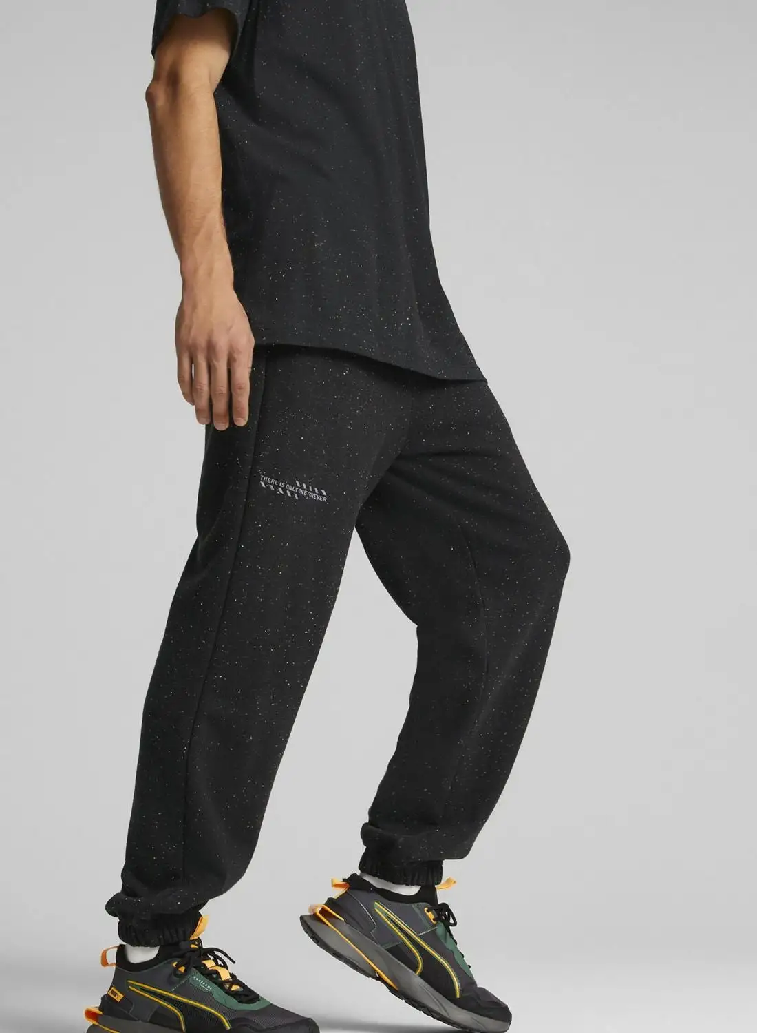 PUMA Essential Sweatpants