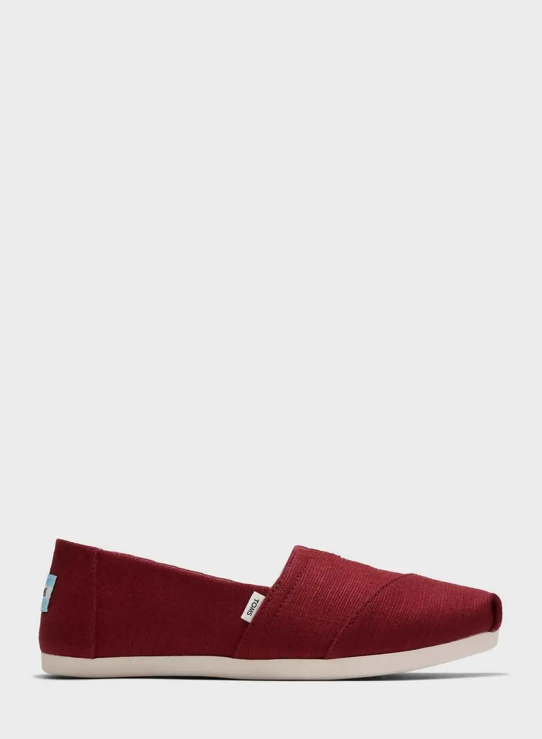 حذاء TOMS الأساسي سهل الارتداء