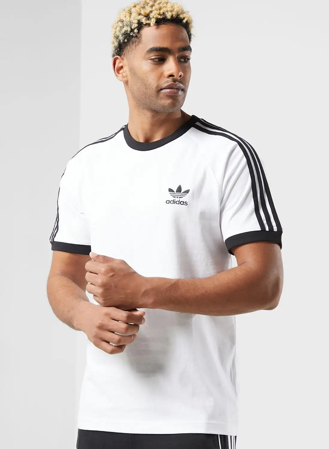 تي شيرت 3 خطوط من adidas Originals