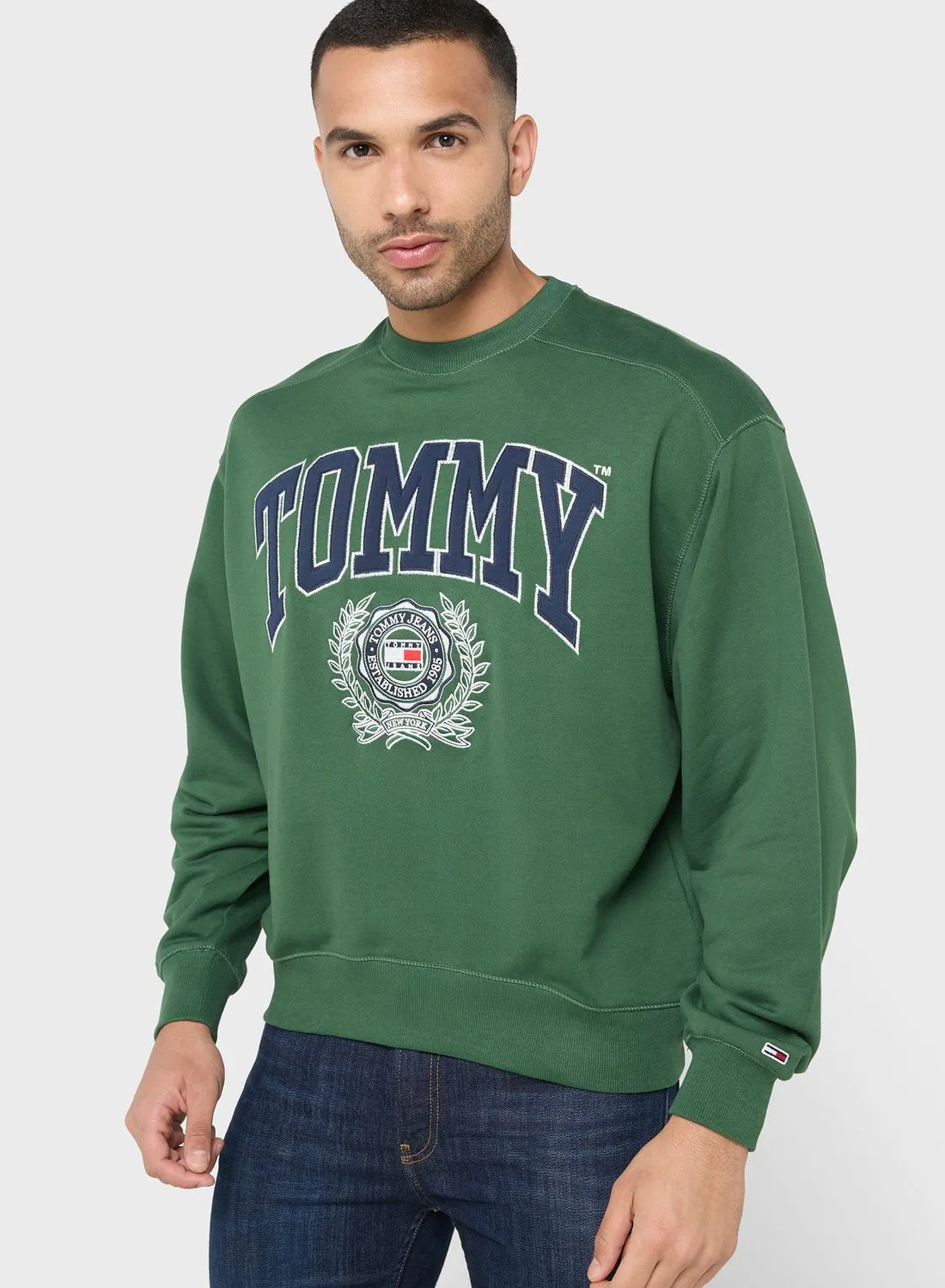 TOMMY JEANS Graphic Crew Neck Sweatshirt