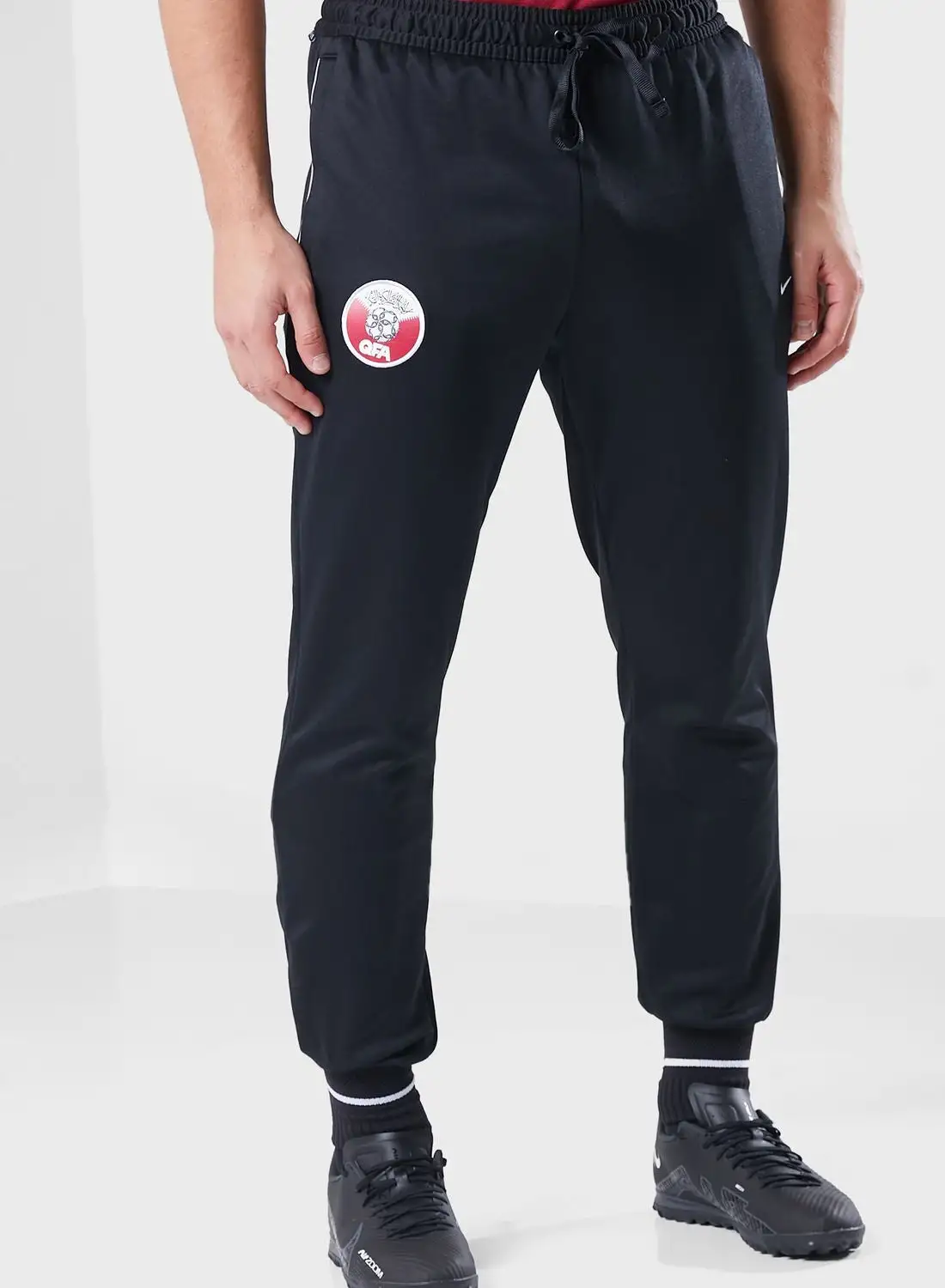 Nike Qatar Sweatpants