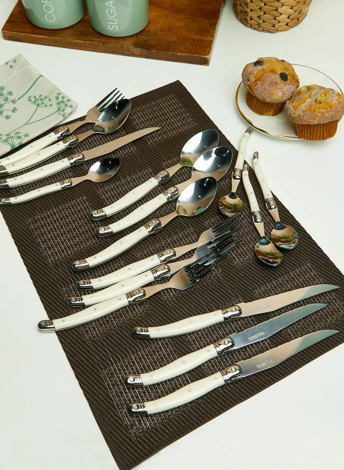 Premier 16 Piece Swiss Cream Cutlery Set