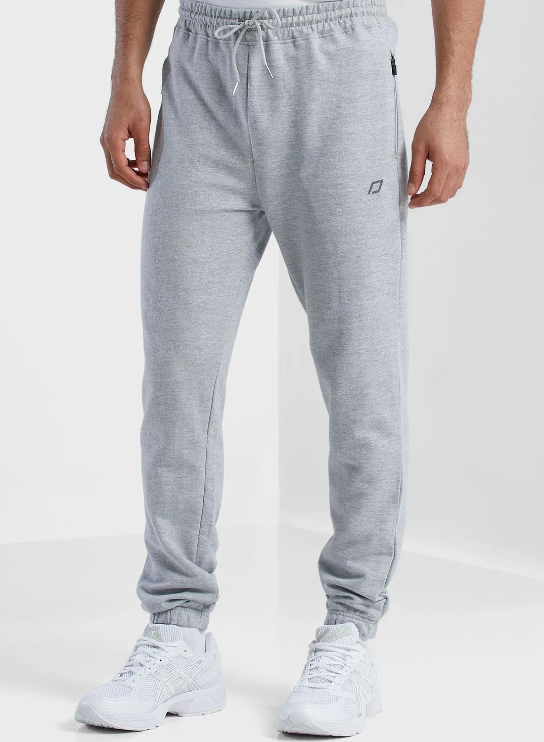 FRWD Athleisure Essential Joggers