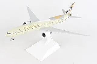 Daron SkyMarks Etihad 777-300ER w/Gear 1/200 (SKR1067)