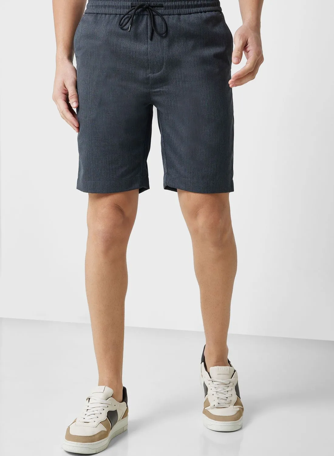 Robert Wood Smart Short