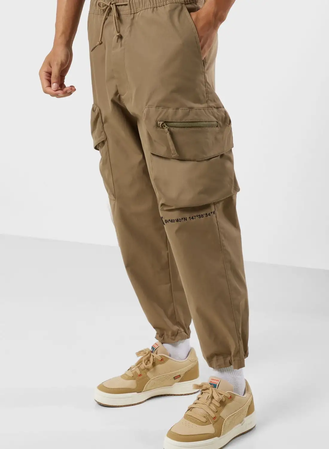 FINGERCROXX Logo Pants