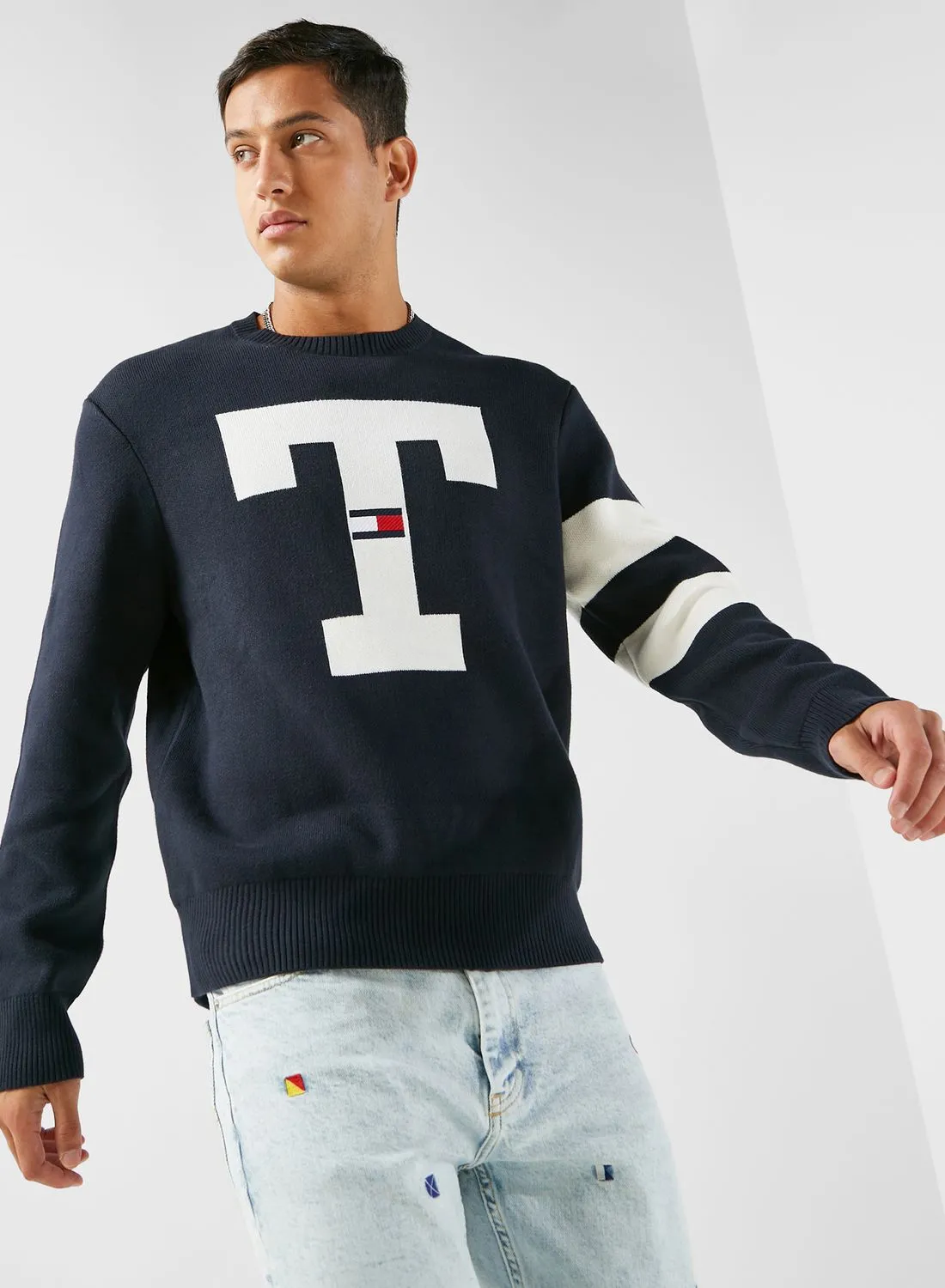 TOMMY JEANS Text Crew Neck Sweater