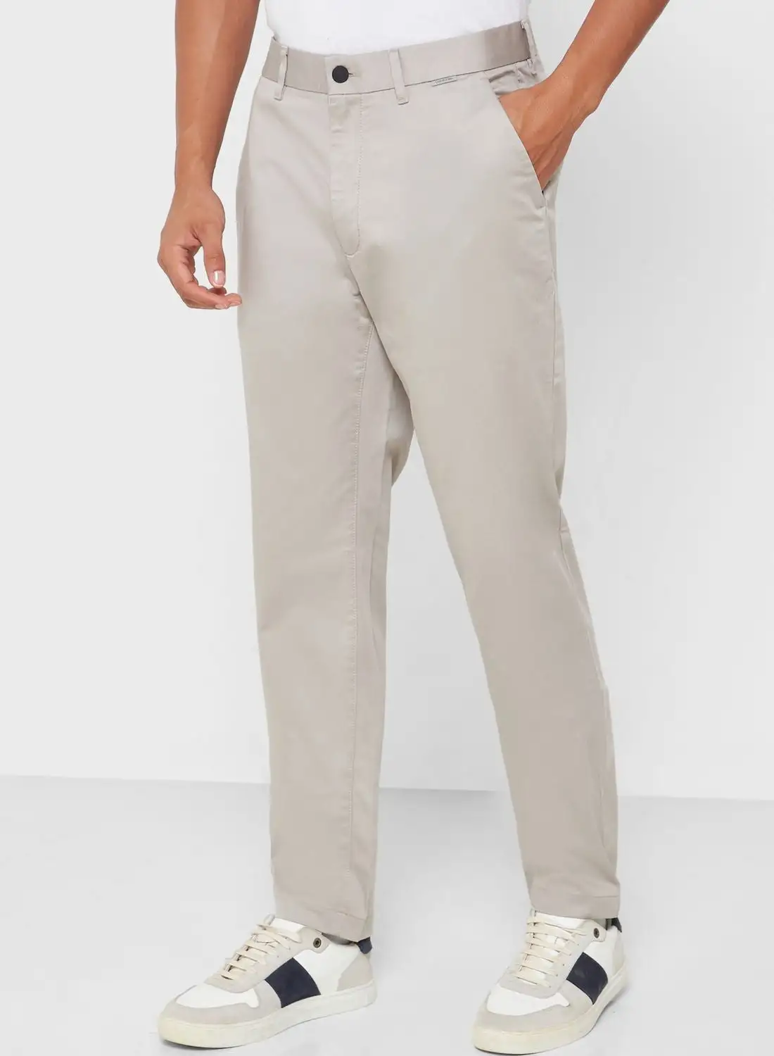 CALVIN KLEIN Essential Slim Fit Chinos