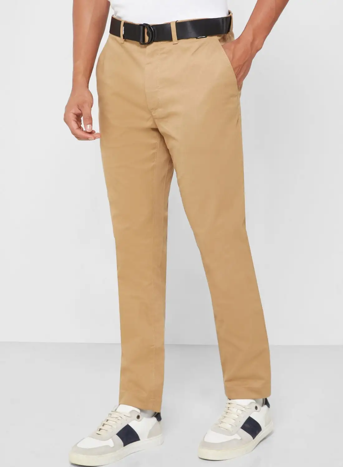 CALVIN KLEIN Essential Slim Fit Chinos