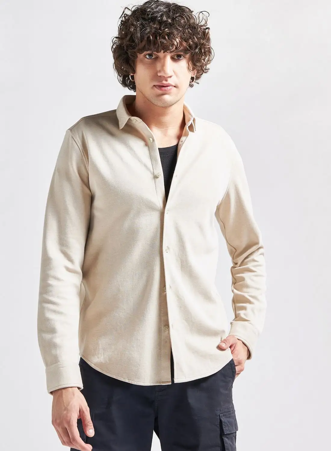 FAV Essential Regular Fit Shirt