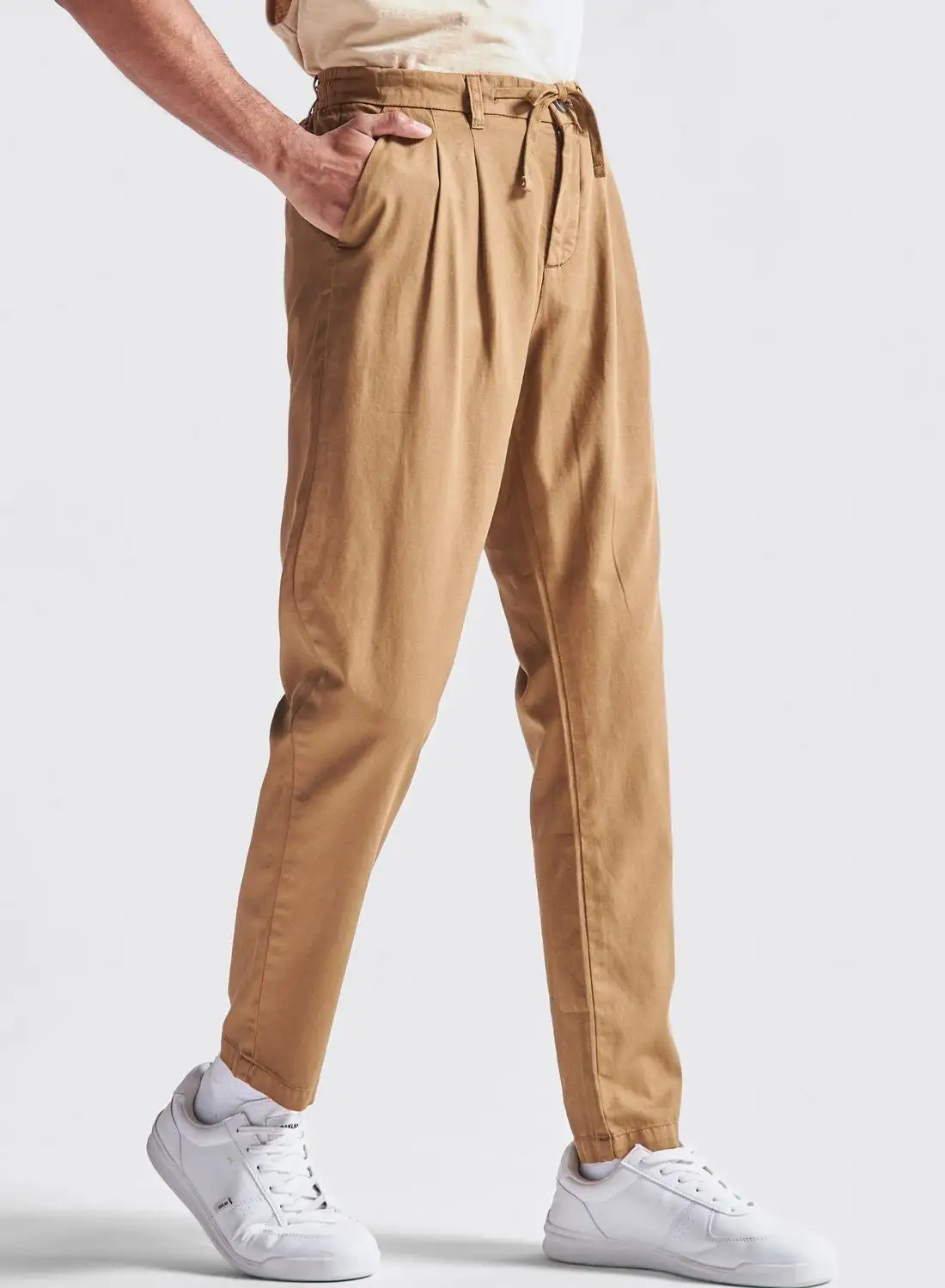 FAV Essential Drawstring Trousers