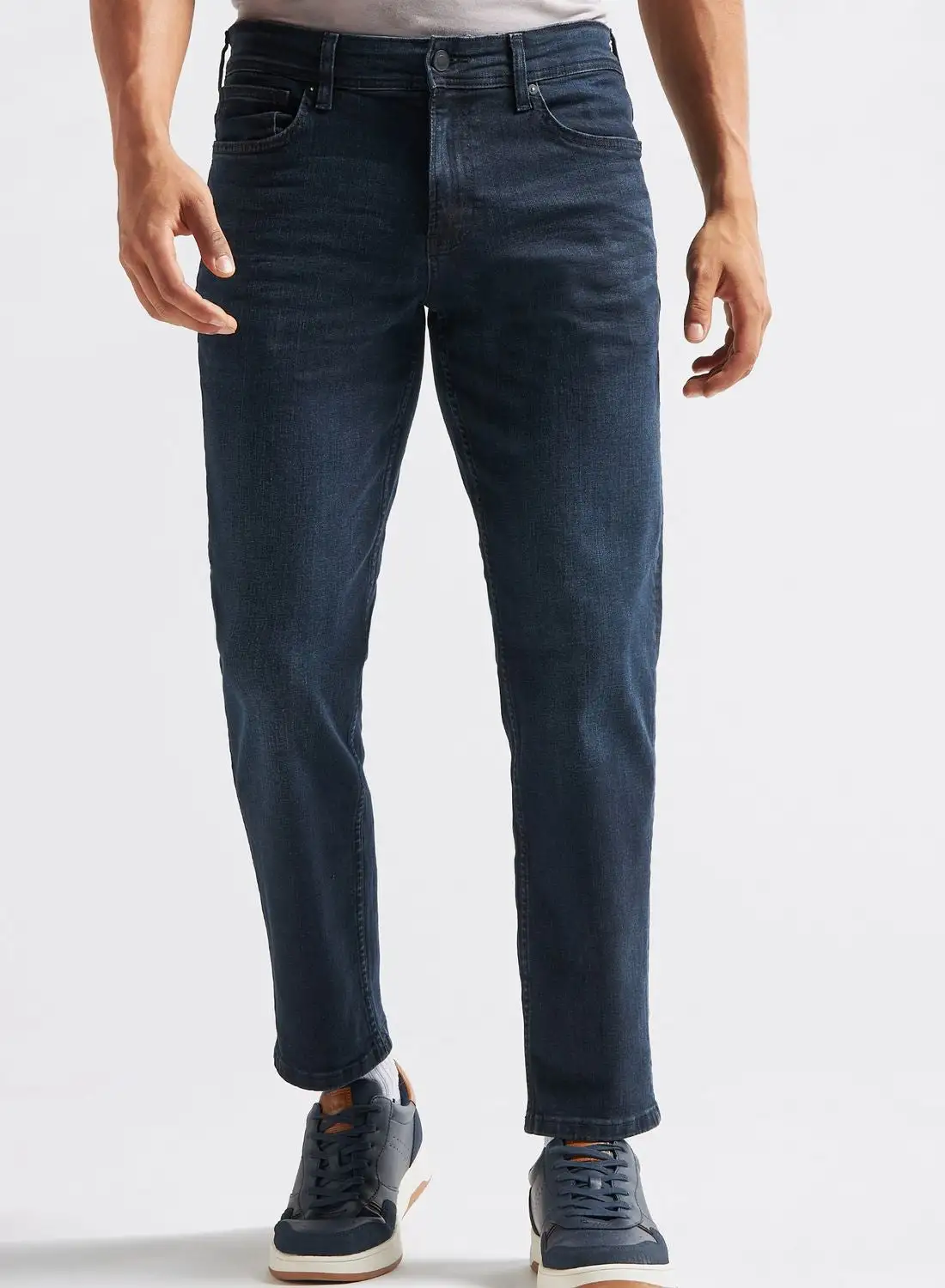 FAV Rinse Wash Slim Fit Jeans