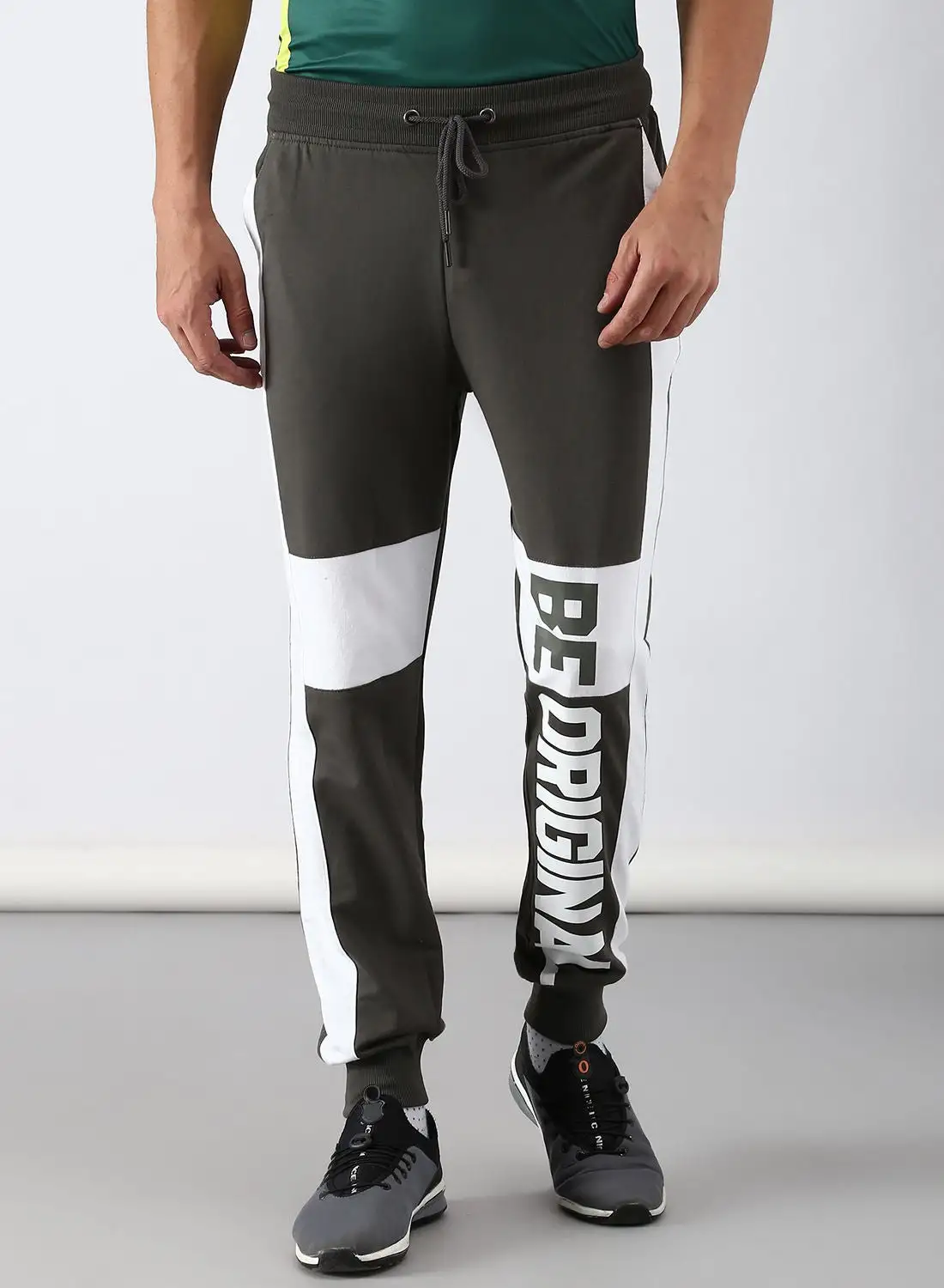 ABOF Regular Fit Joggers Multicolour