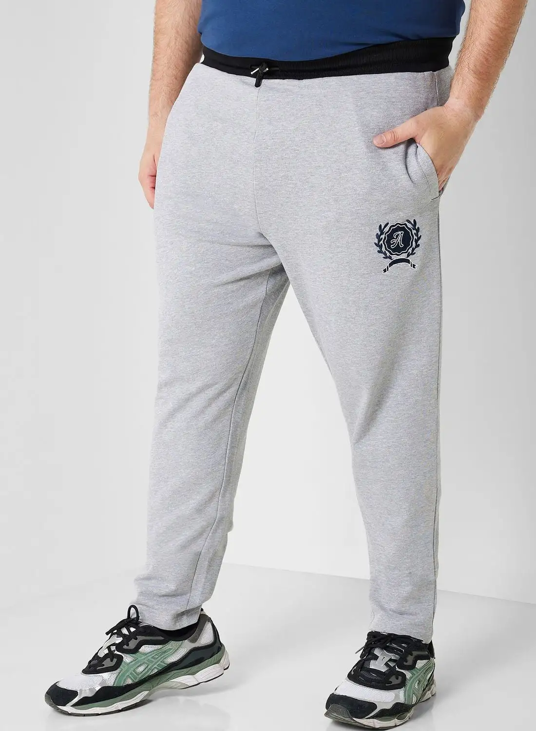 Seventy Five Retro Sweatpants