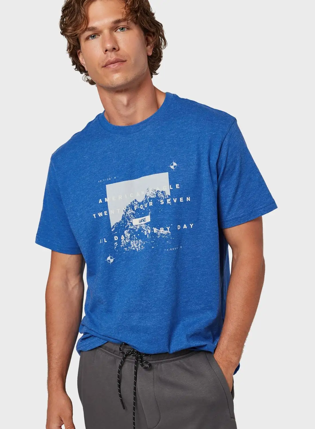 American Eagle Logo Graphic Crew Neck T-Shirt