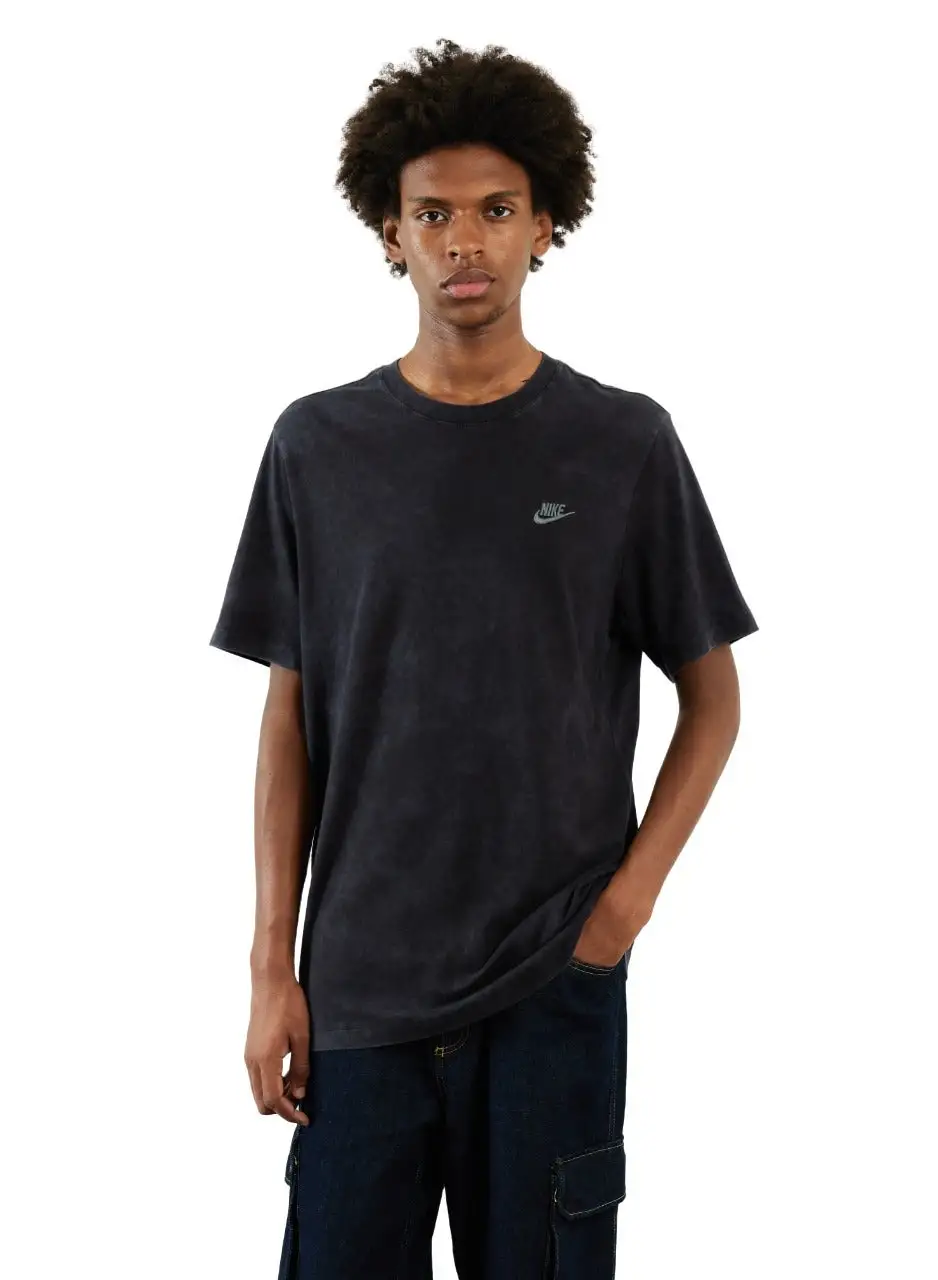 Nike Essential Club T-Shirt