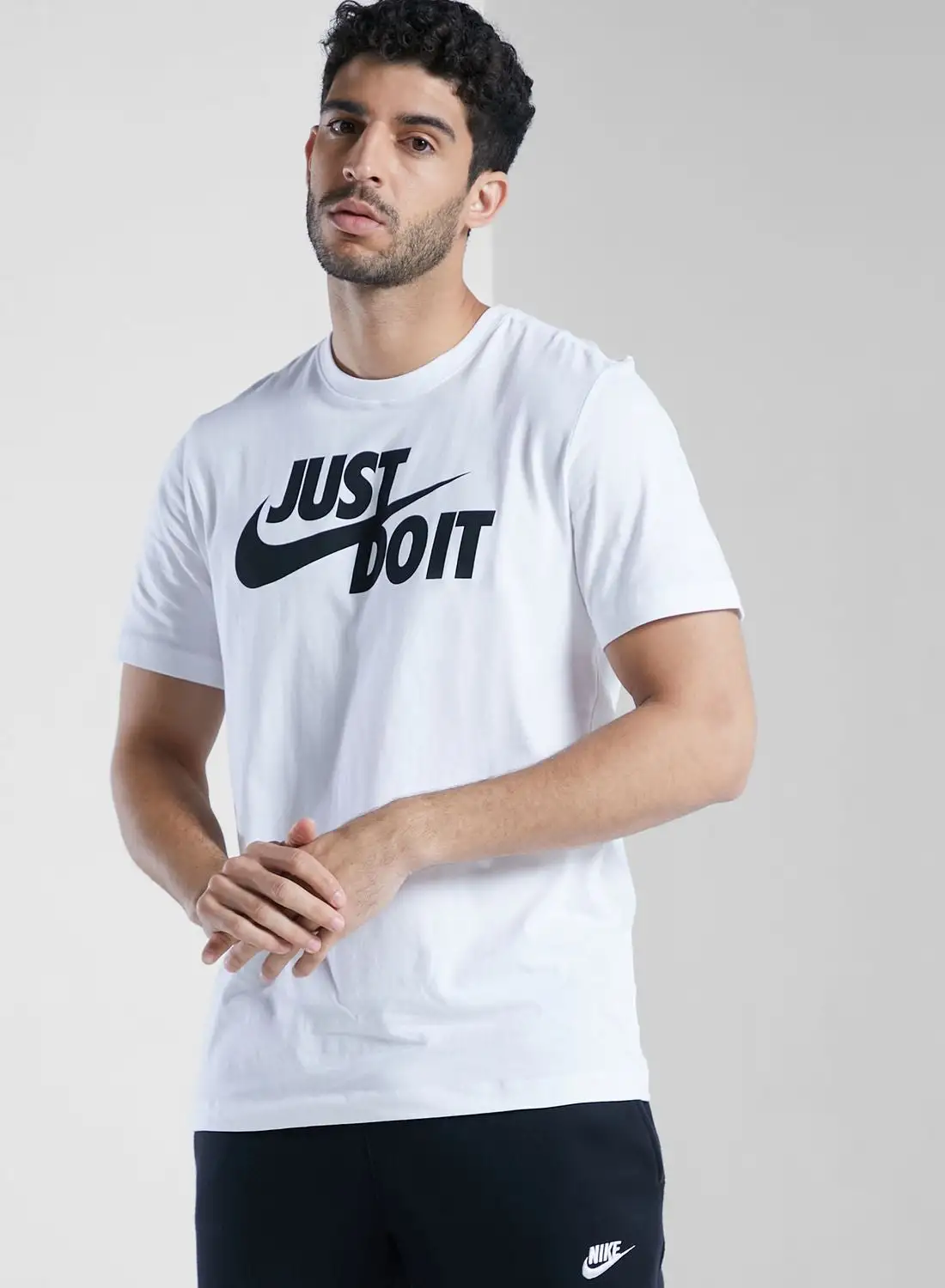 Nike Just Do It Swoosh T-Shirt