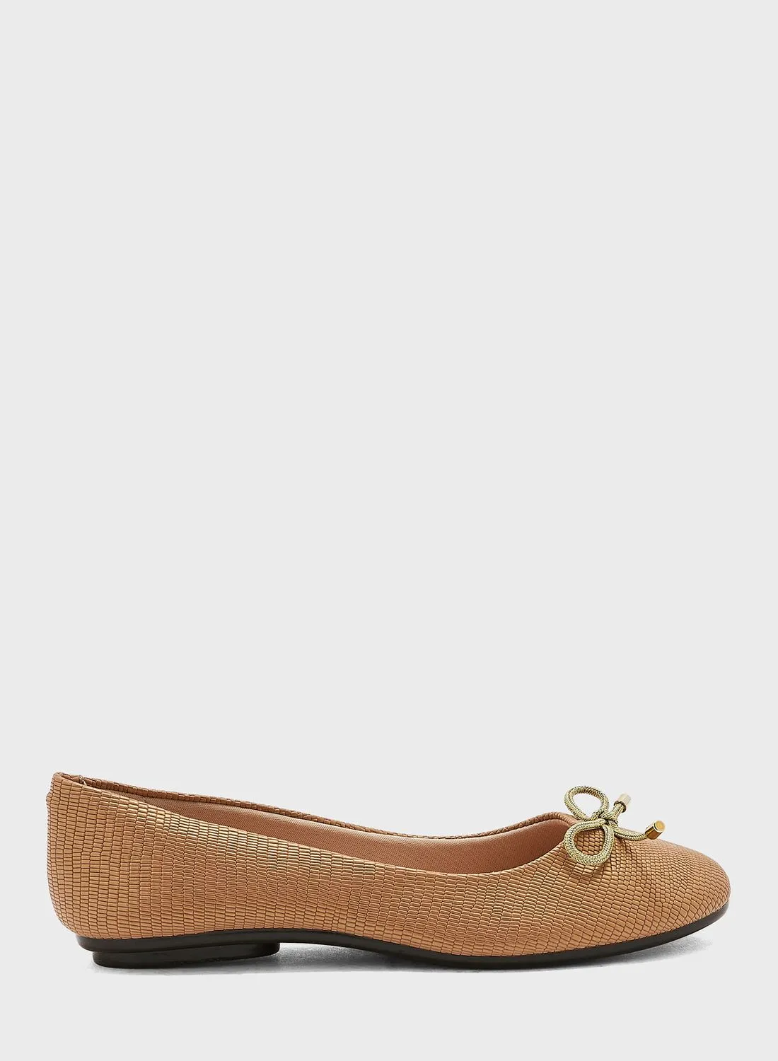 MOLECA Veronica Close Toe Ballerinas