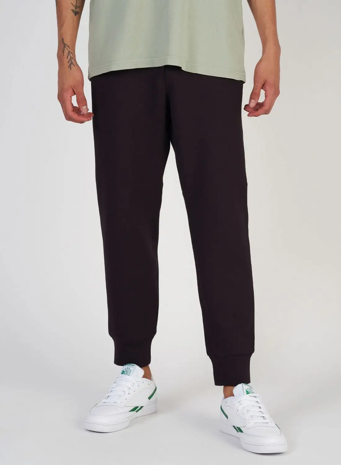 American Eagle Essential Cuffed Sweatpants