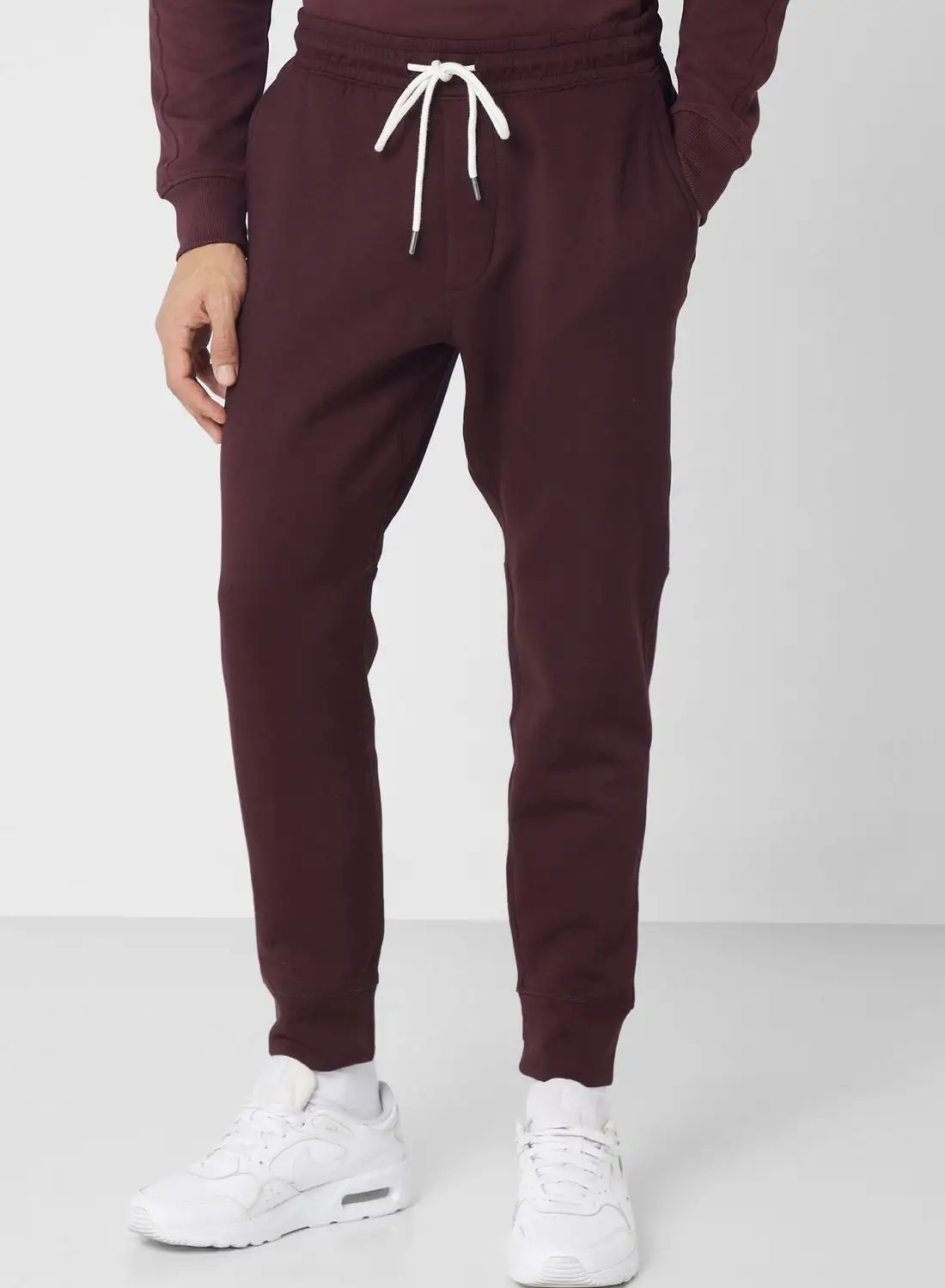 American Eagle Essential Cuffed Sweatpants