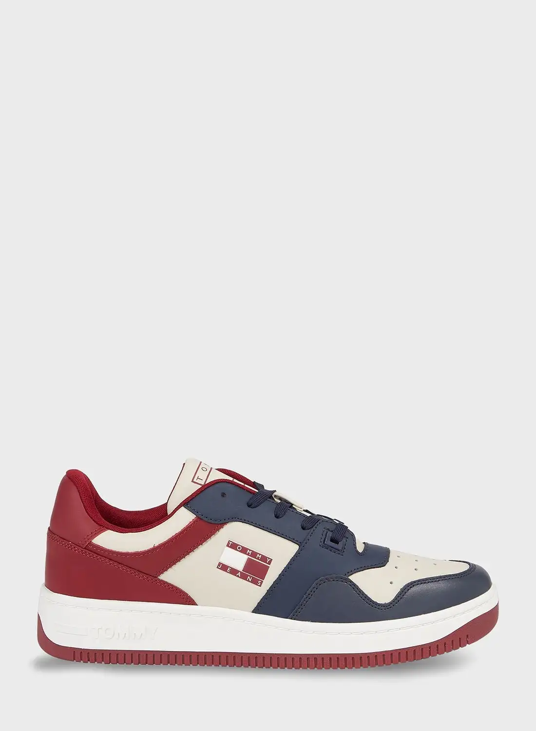 TOMMY JEANS Logo Basket Low  Top Sneakers