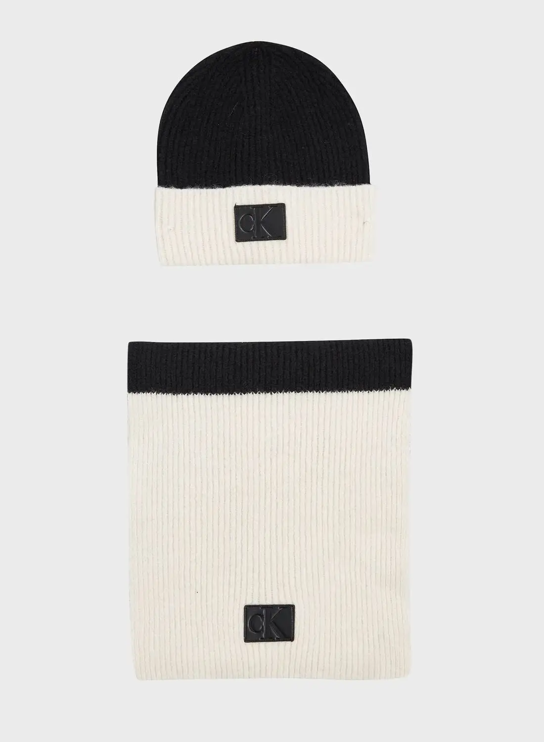 Calvin Klein Jeans Logo Beanie And Scarf Giftpacks