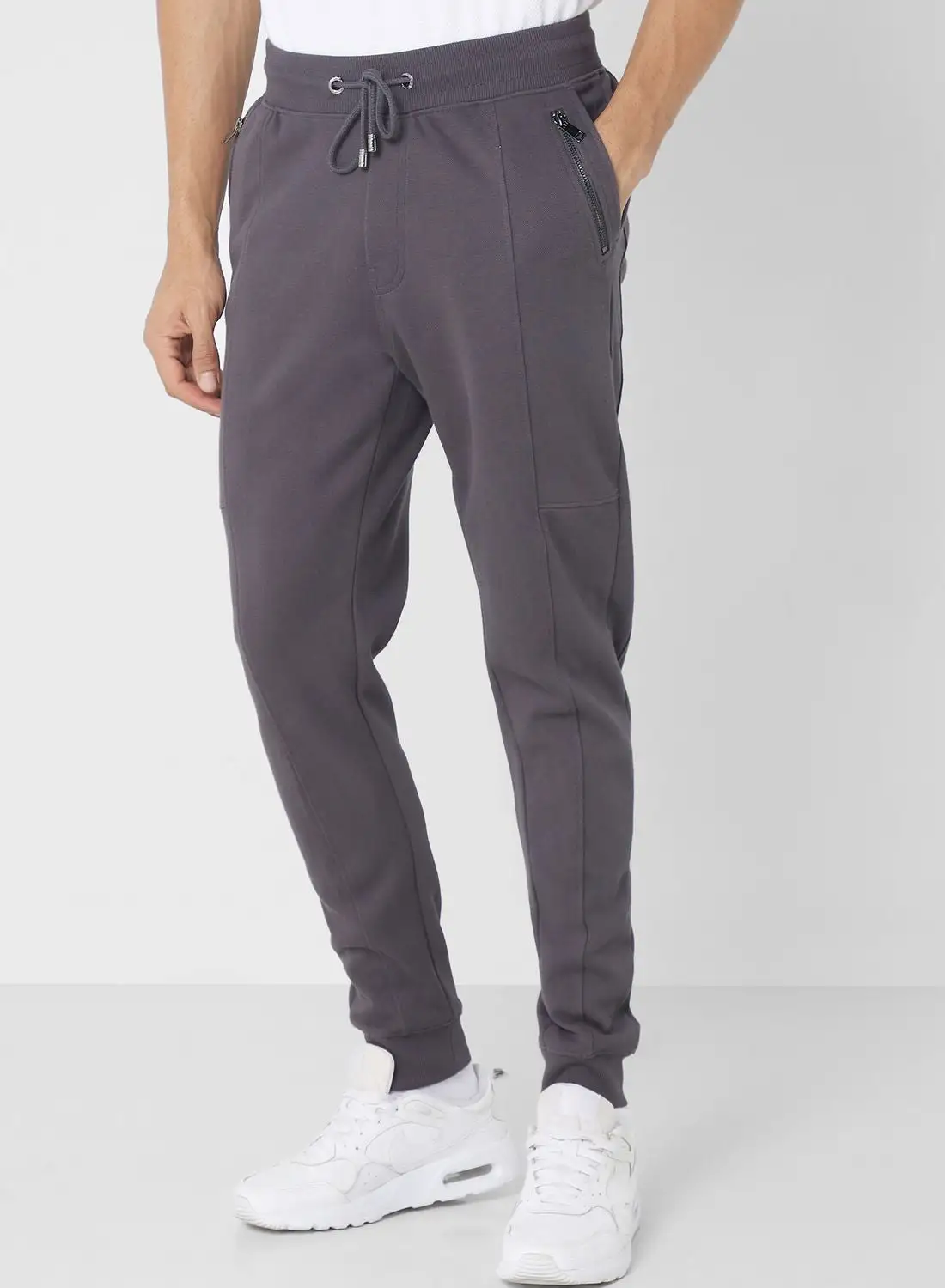 Iconic Essential Sweatpants