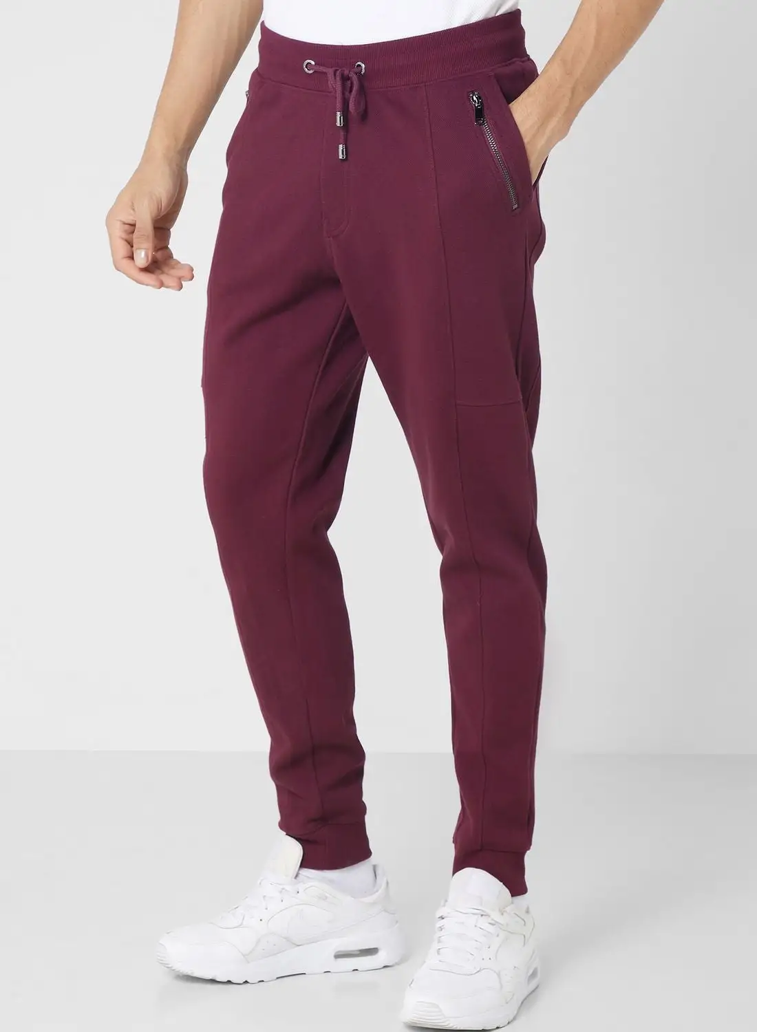 Iconic Essential Sweatpants