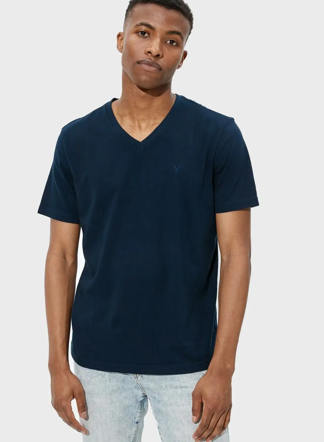 American Eagle Essential V-Neck T-Shirt