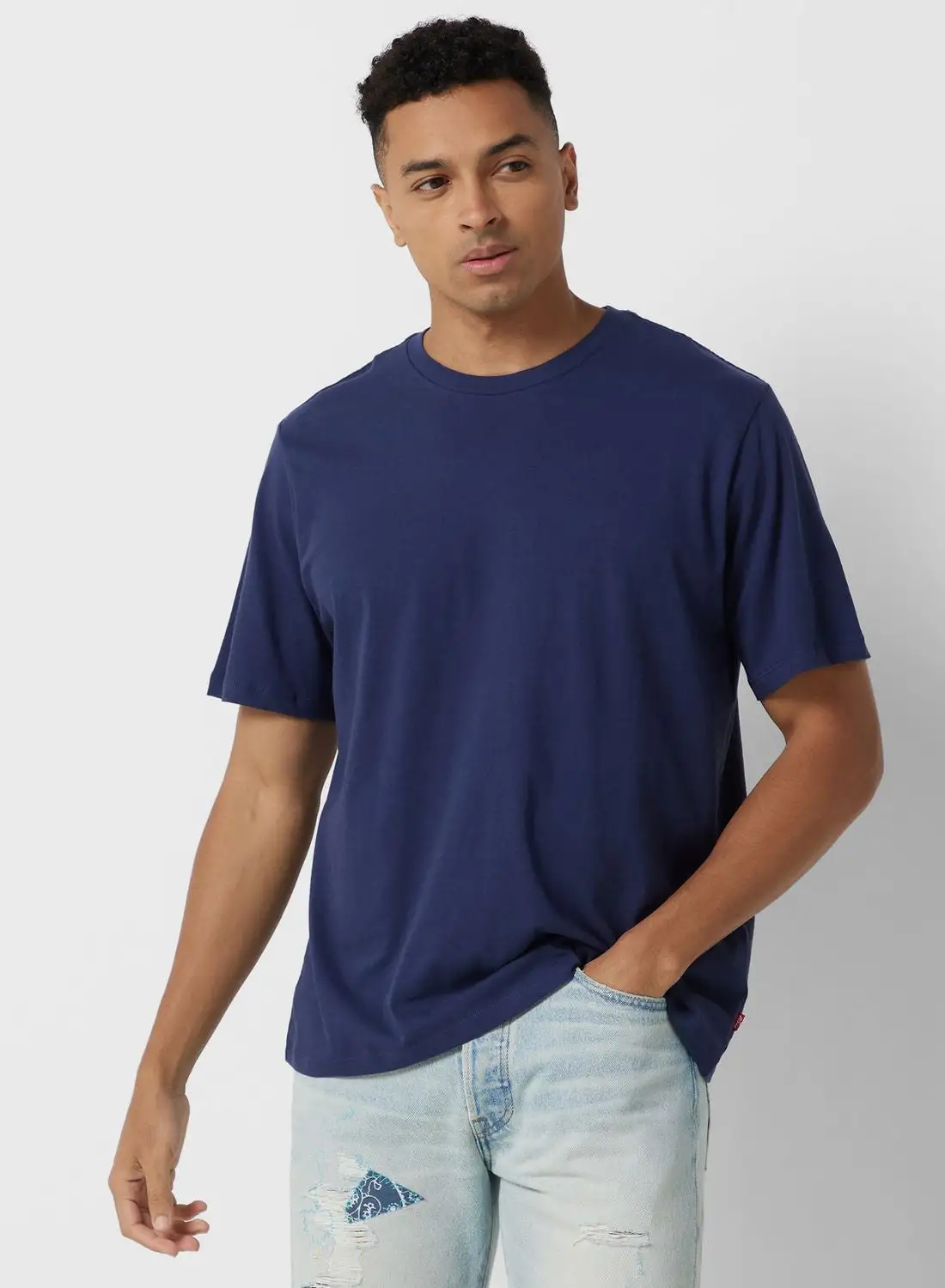 Levi's Essential Crew Neck T-Shirt