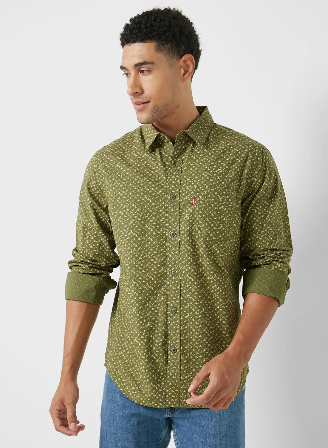 Levi's Pocket Detailed Regular Fit Shirt