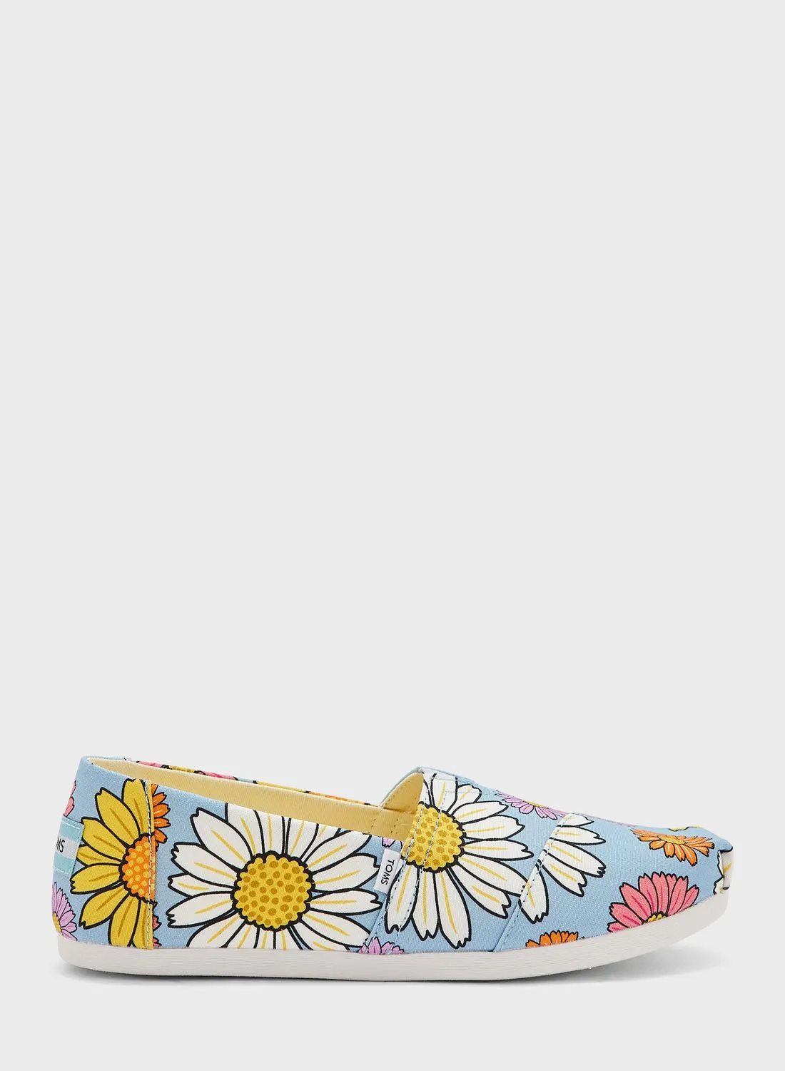 TOMS Round Toe Flats Slip Ons