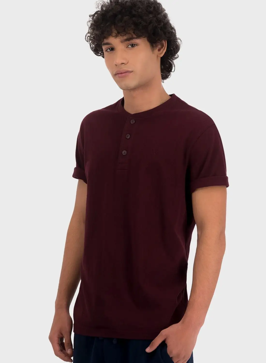 American Eagle Essential Henley T-shirt