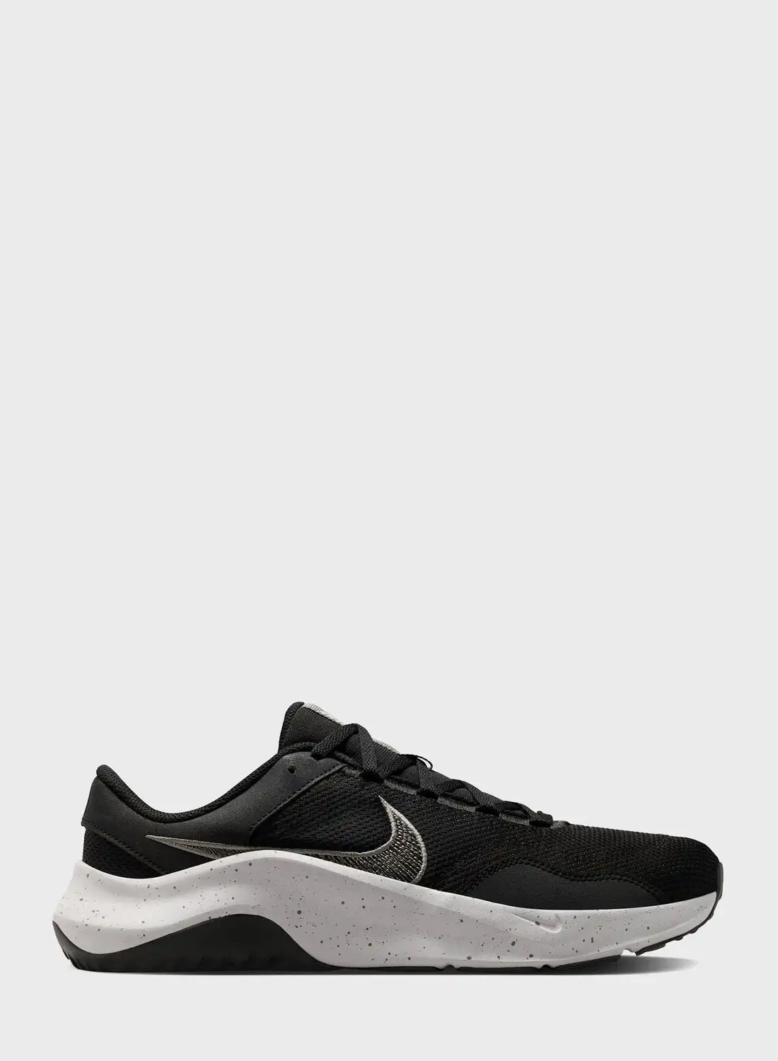 Nike Legend Essential 3 Nn