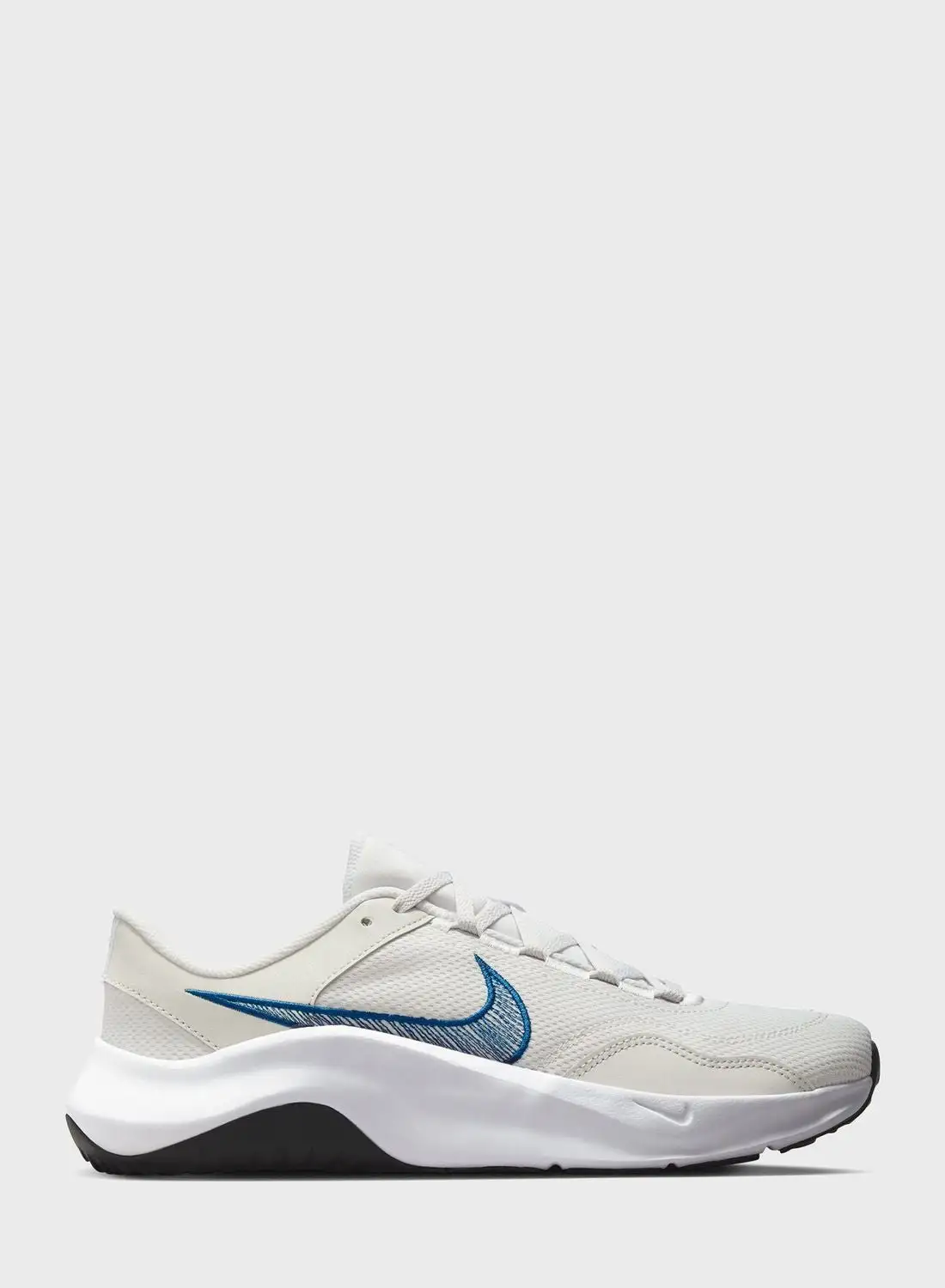 Nike Legend Essential 3 Nn