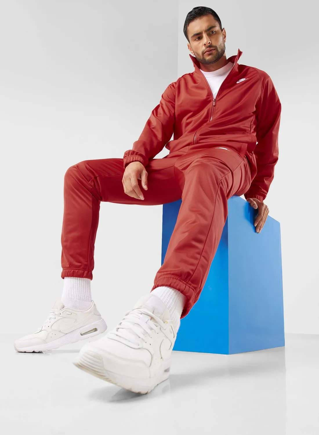 Nike Club Essential Tracksuit