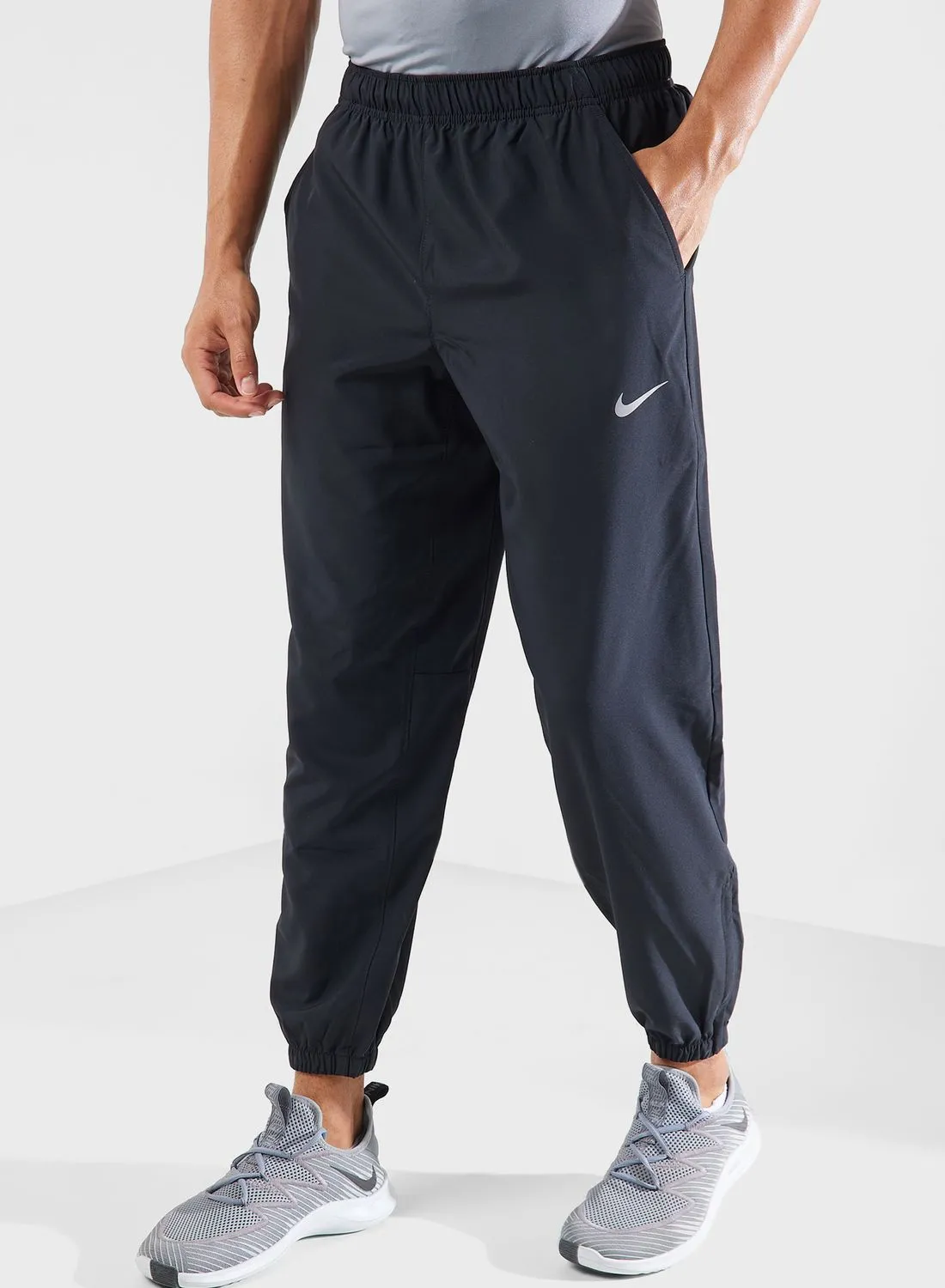 Nike Dri-Fit Taper Form Pants