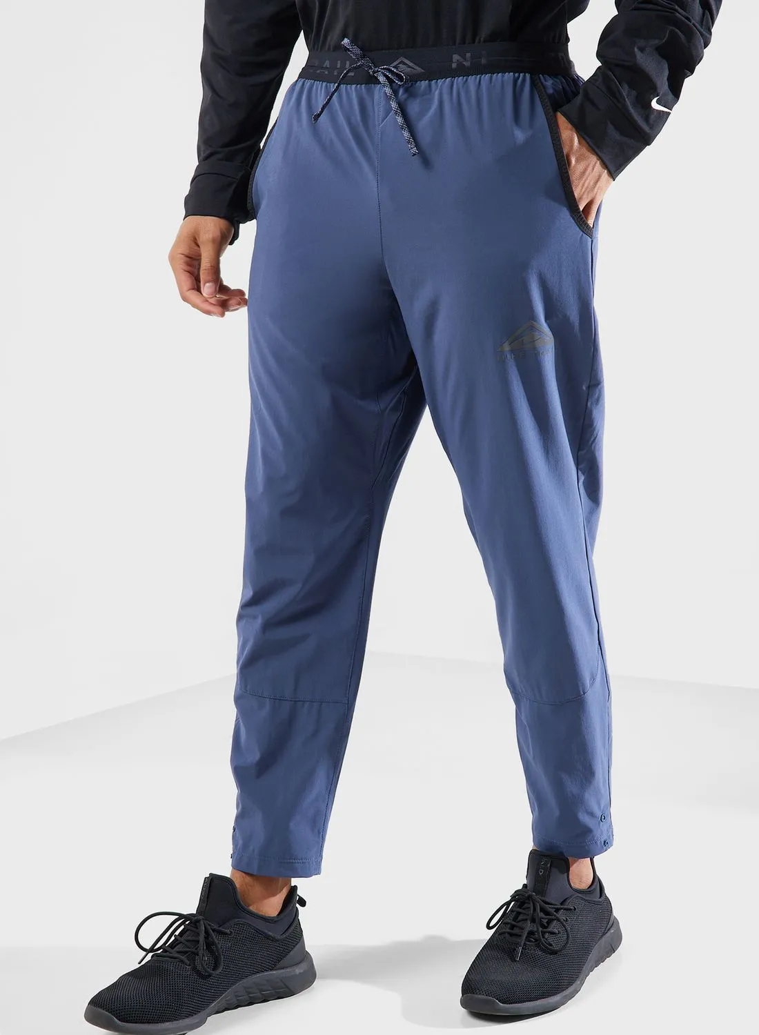 Nike Dri-Fit Dawn Range Pants