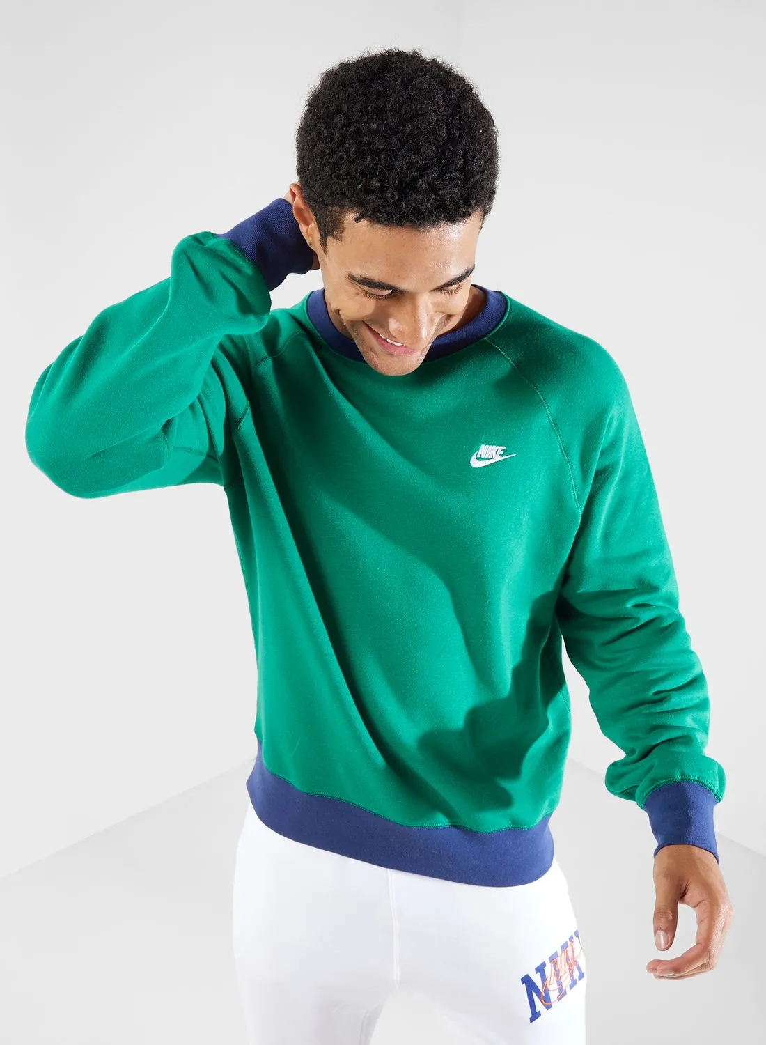 Nike Club Basketball Raglan Crew Sweatshirt